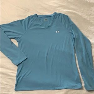 Long-Sleeved Under Armour Top